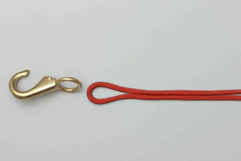 Doubled line and hook before the knot is tied